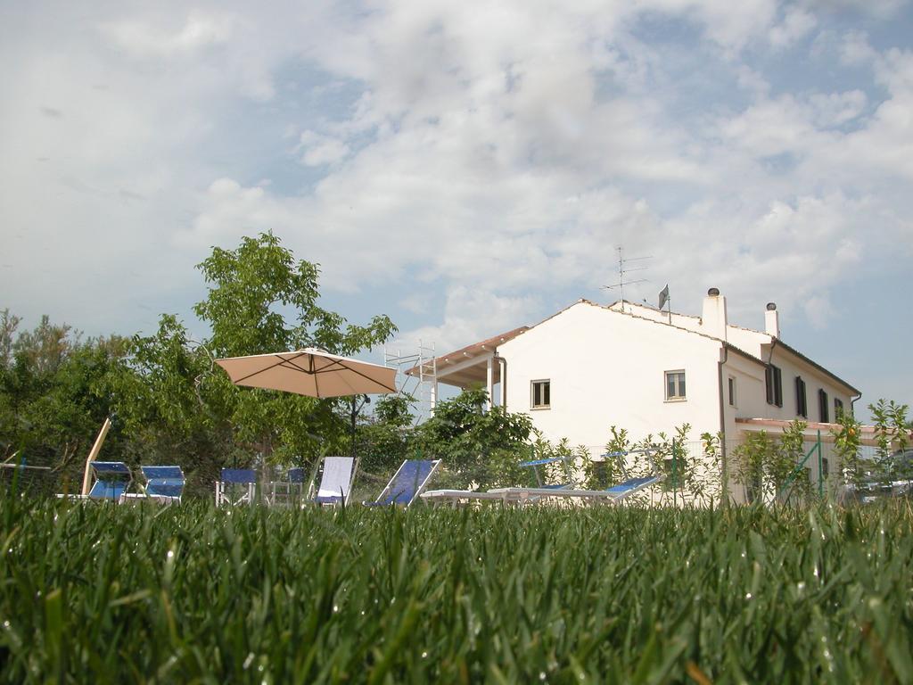 Villa Marchetti Cupra Marittima Exteriör bild