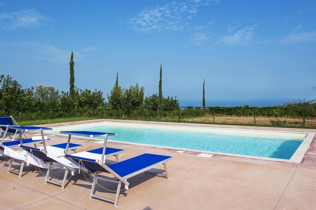 Villa Marchetti Cupra Marittima Exteriör bild